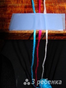 схема фенечки прямым плетением и нитки мулине