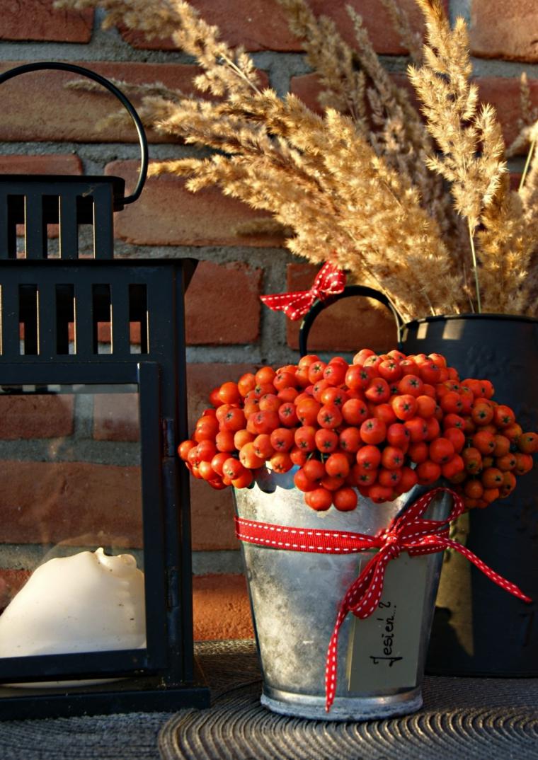 Зимние ягоды в новогоднем декоре: 25 интересных идей использования рябины, фото № 10