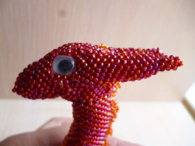 Плетем красного дракона из бисера, фото № 8