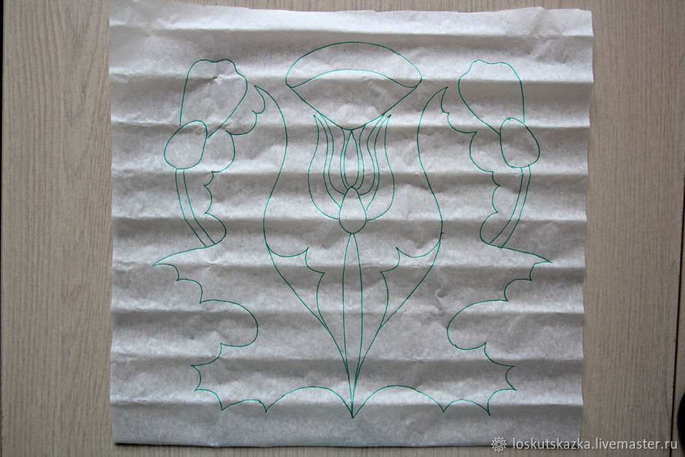 Панно «Одуванчики» — аппликация из ткани с использованием двусторонней клеевой (паутинки на бумаге), фото № 6