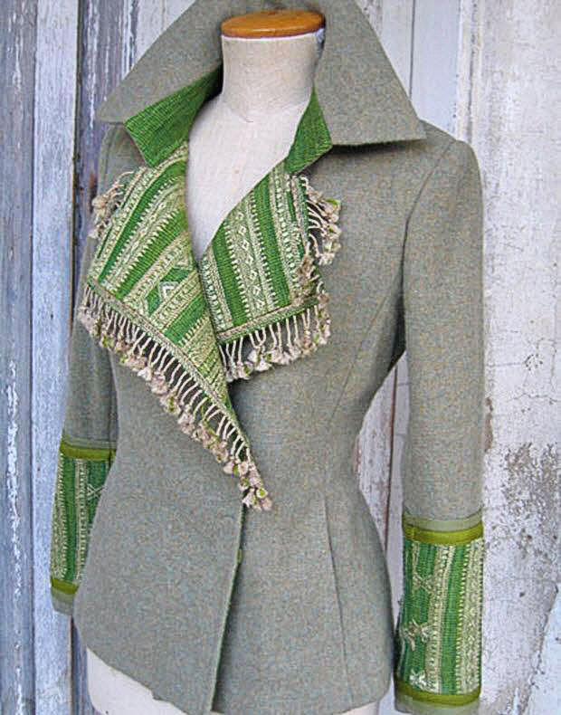 Охота за красотой: пальто с декоративной вышивкой и интересными вариантами отделки, фото № 33