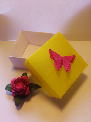 Бумажные оригами