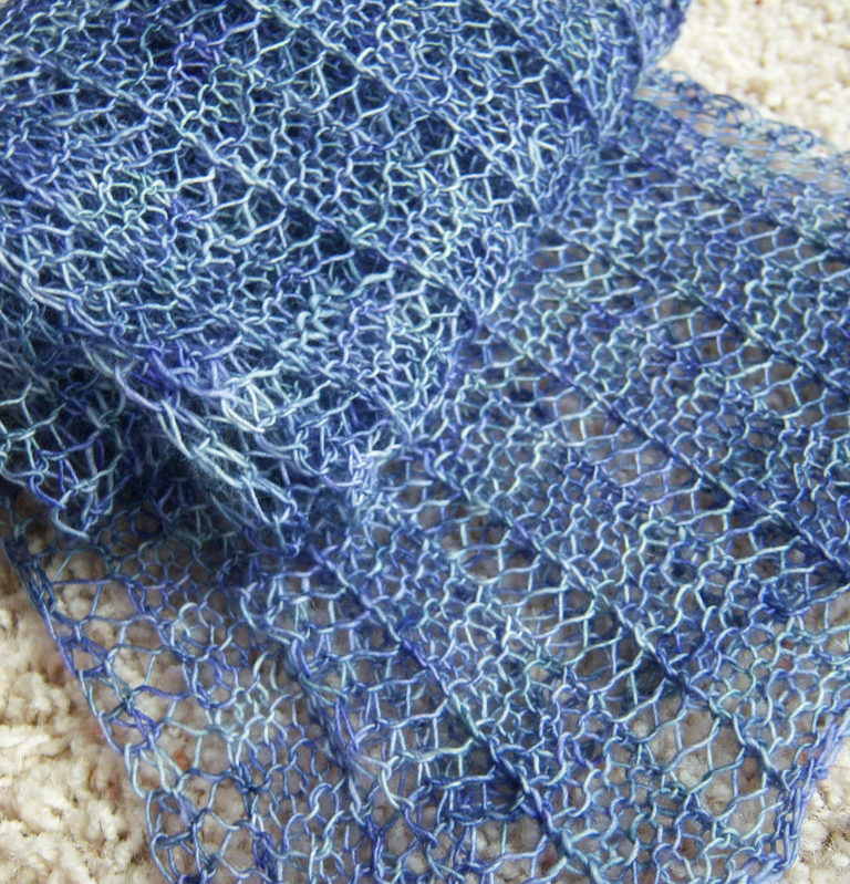 Free Knitting Pattern for One-Row Repeat Marmalade Scarf