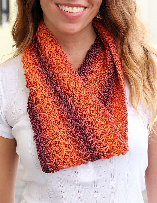 Free Knitting Pattern for Easy One Ball Zig Zag Cowl
