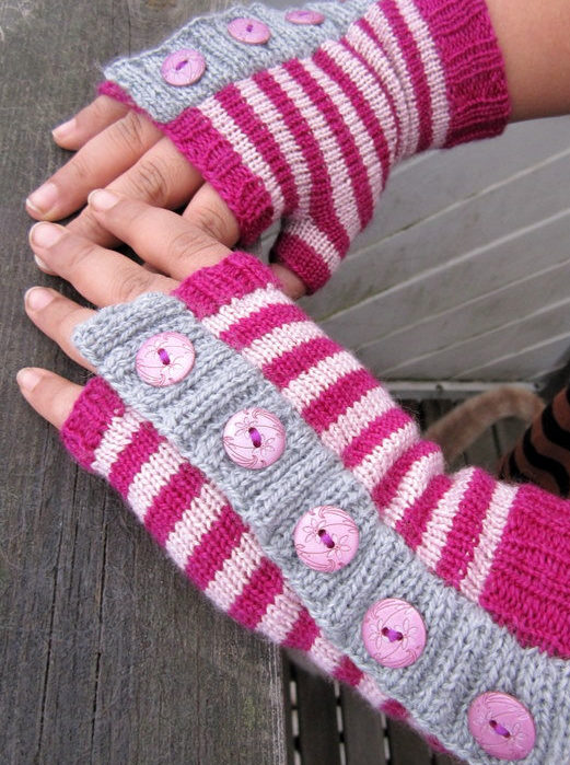 Free Knitting Pattern for Weekend Mitts