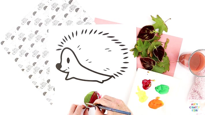 How to Paint Leaves and Create Awesome Lead Prints with a Hedgehog Template. 
