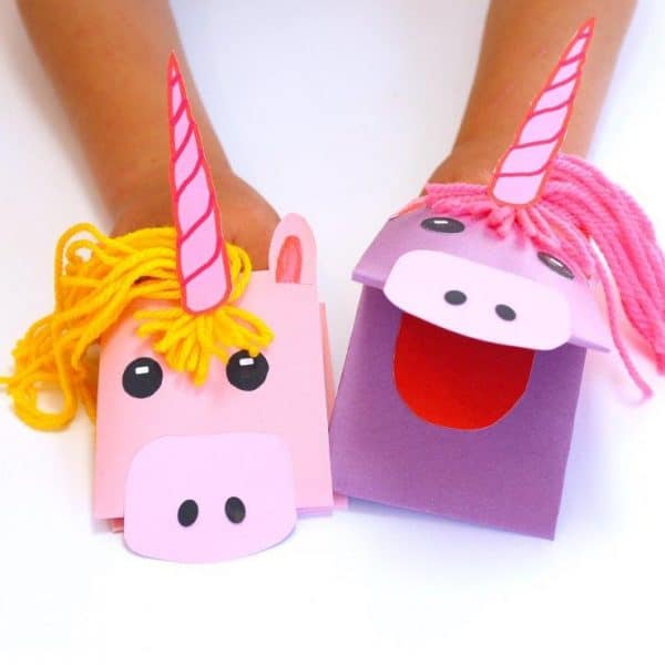 Paper Unicorn Hand Puppet. Oh my, these Unicorn Paper Puppets are just SO CUTE! And not just cute but ridiculously EASY to make. If you love Unicorn Crafts for Kids and need a quick and easy Paper Unicorns DIY, do check these out.. so fun!!! #Unicorn #Unicorns #unicorncrafts #papercrafts 
